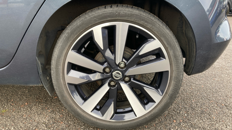 Nissan Micra 1.0 IG-T 92 Tekna 5dr CVT Petrol Hatchback